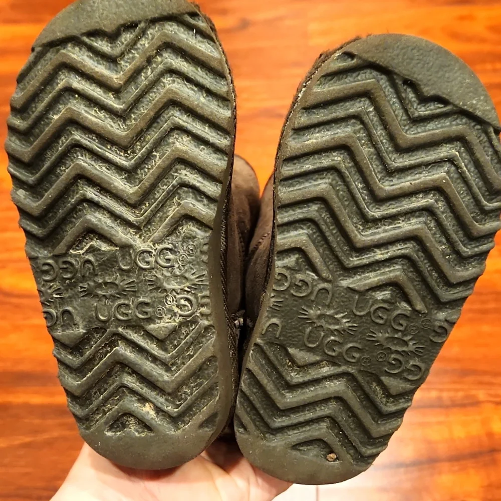 UGG Toddler Boots size 8